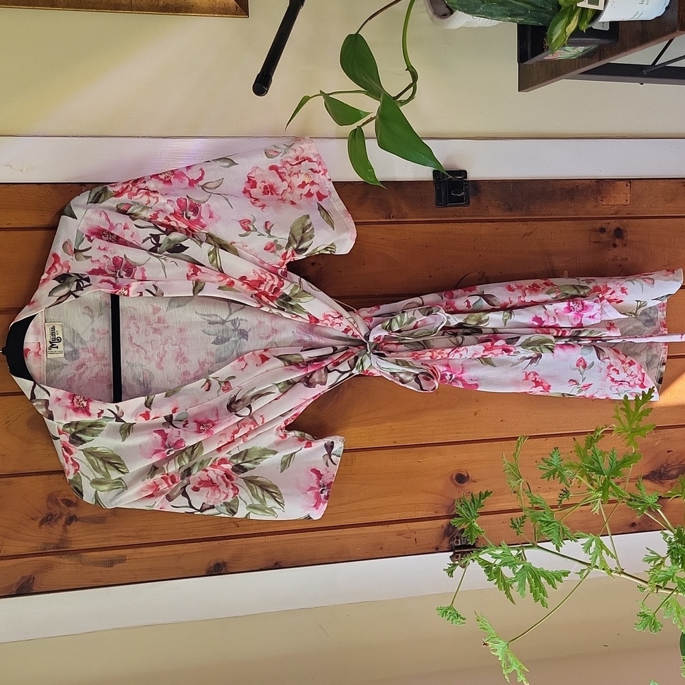 Floral Brie Robe O/S